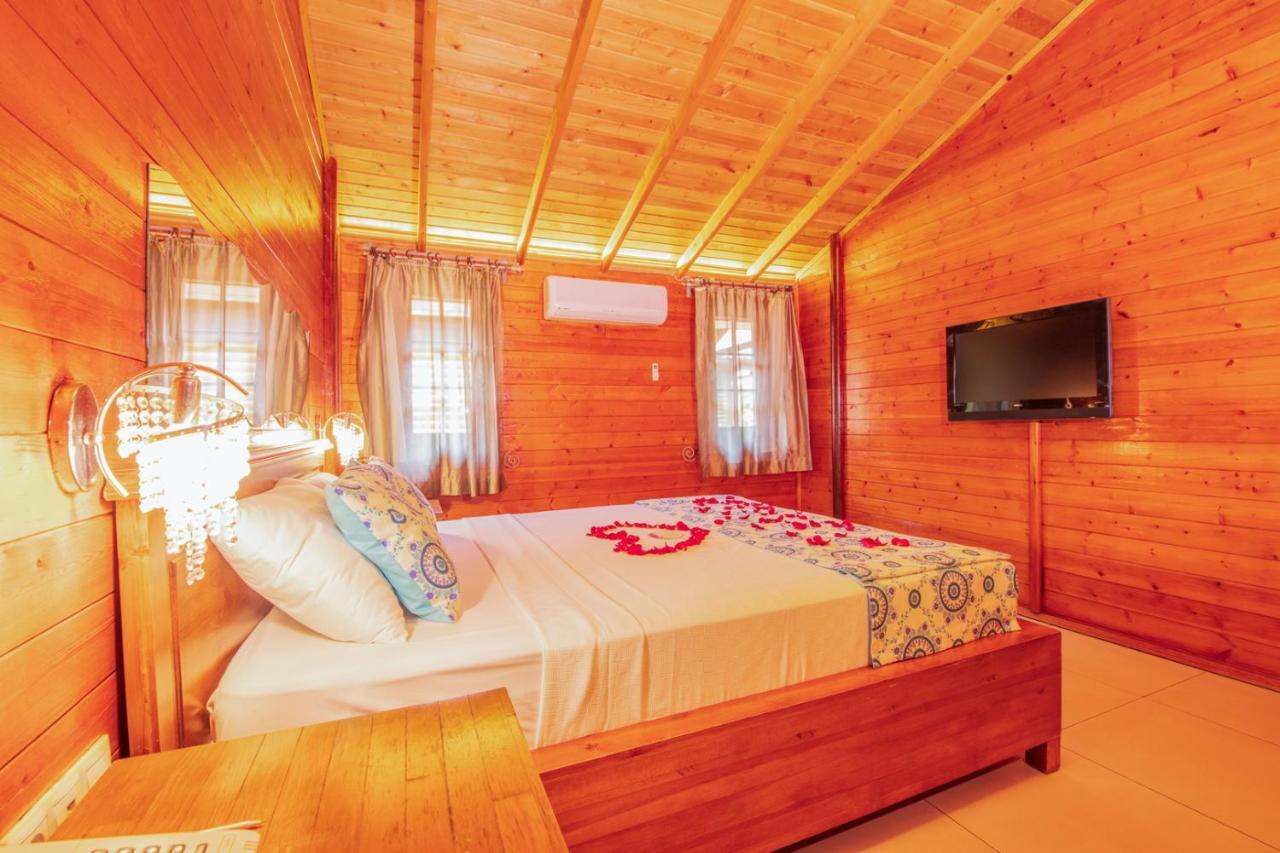 The Bay Beach Club فتحية المظهر الخارجي الصورة